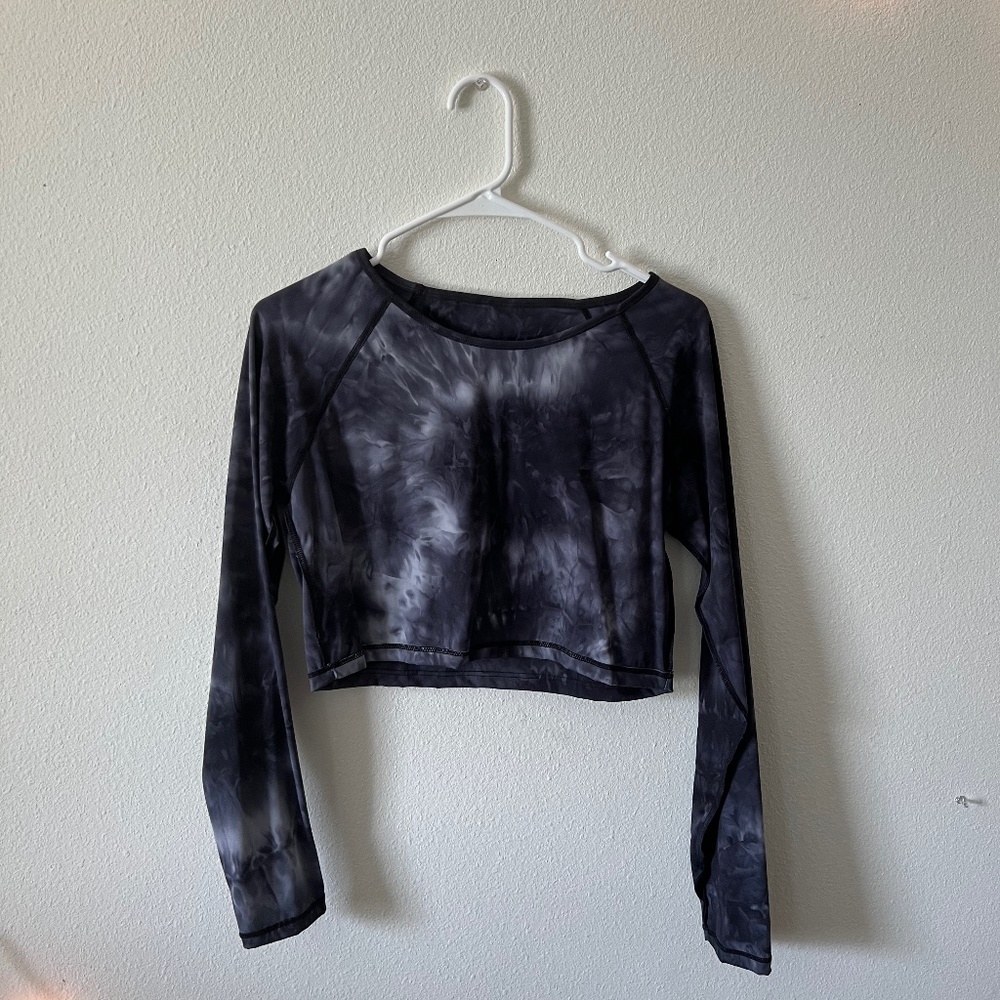 Black and Grey Tie Dye Crop Athletic Top